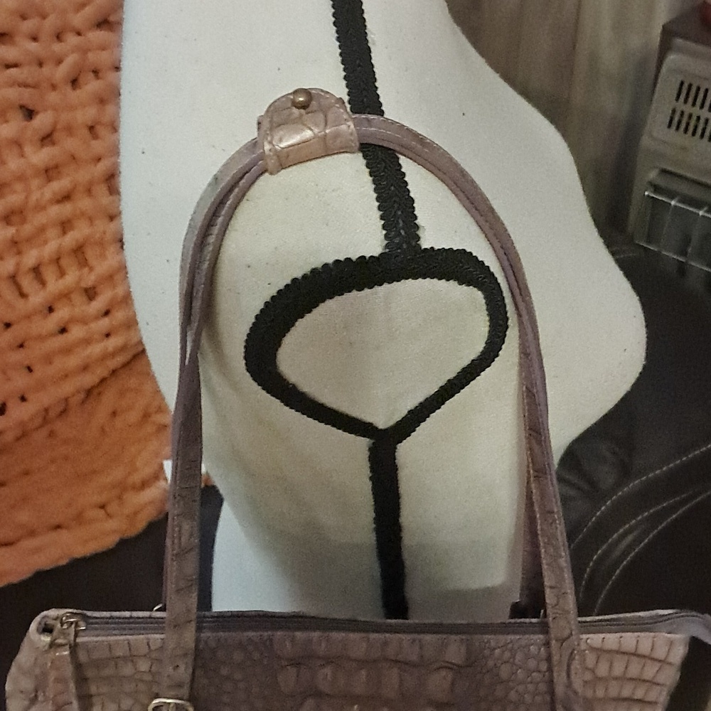 Brahmin Toasted Almond Melanie Handbag Croc Embossed Leather Shoulder Bag Preown - Picture 3 of 10